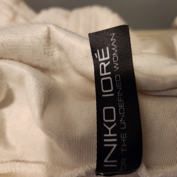 Iniko Iore cream sweater dress - Picture 4 of 4